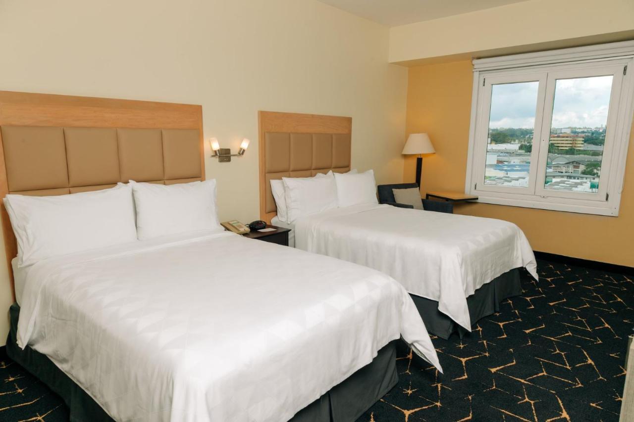 Holiday Inn San Salvador By Ihg Экстерьер фото
