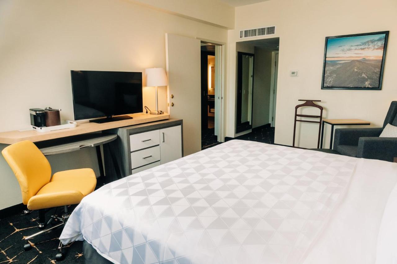 Holiday Inn San Salvador By Ihg Экстерьер фото