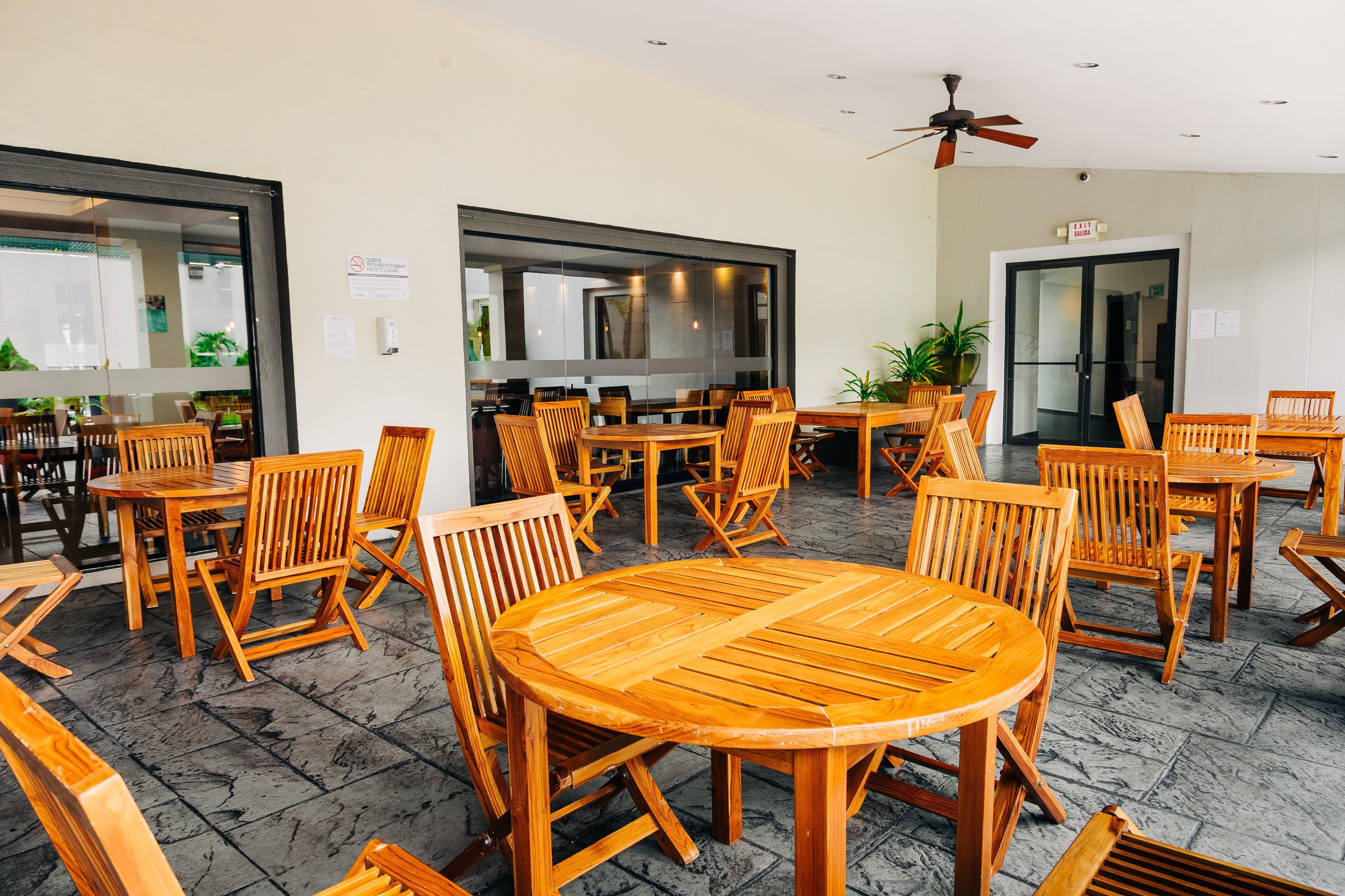 Holiday Inn San Salvador By Ihg Экстерьер фото